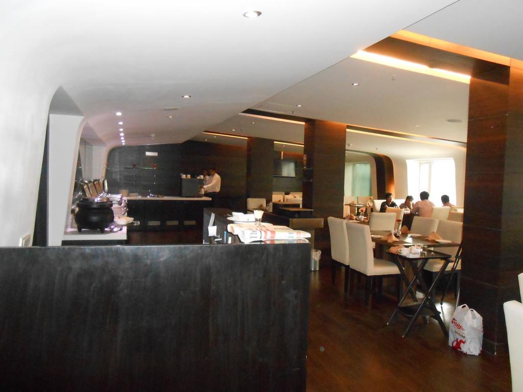 Siamton Inn- A Cygnett Collection Kolkata Ngoại thất bức ảnh